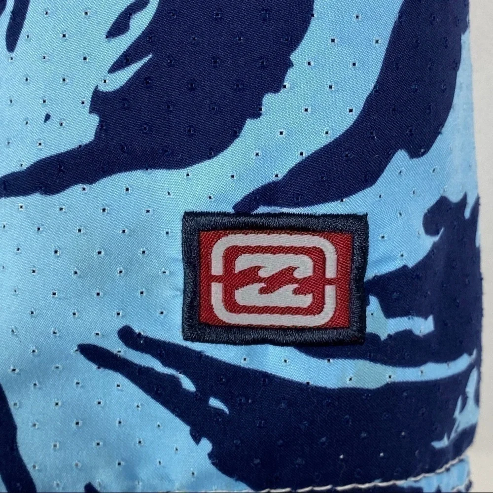 Billabong Floral Laced Front Swim Board Shorts Men's 32 Blue‎